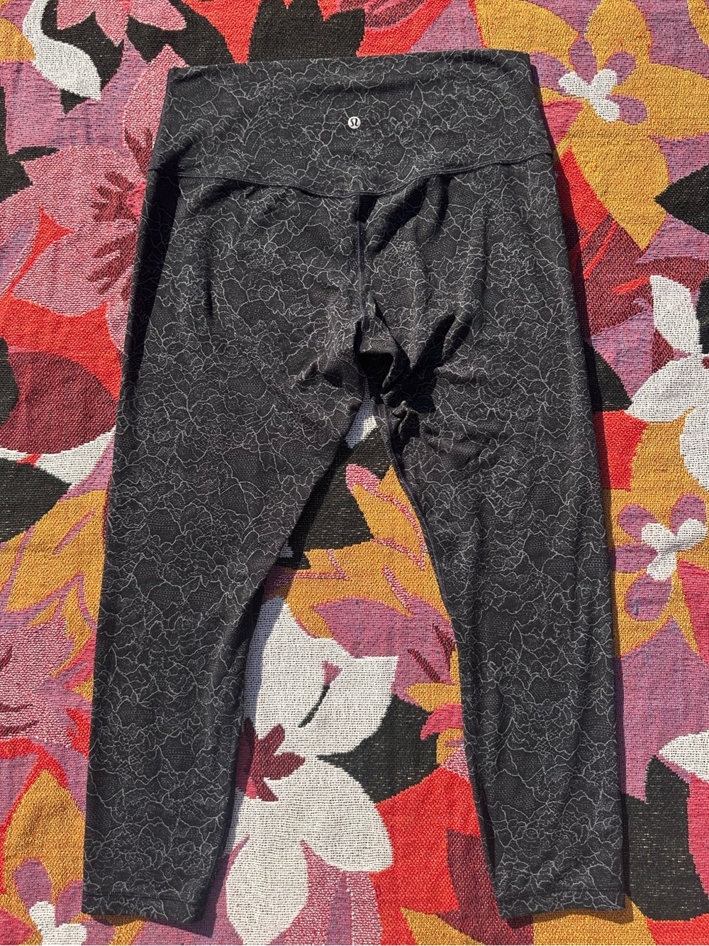 Lululemon Align Pant II 25" High-Rise Lacescape Dark Cast Black Floral Legging - Picture 2 of 7